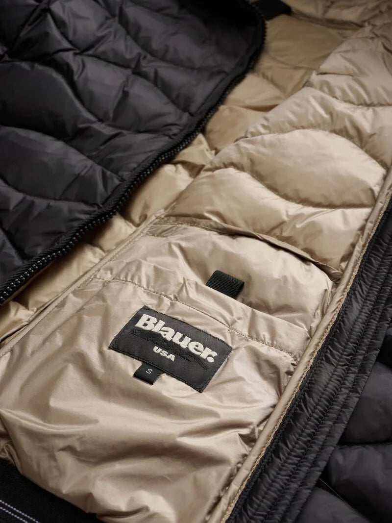 BLAUER
PIUMINO CON BORDO IN PELLICCIA ALDIE 25WBLDC03096 006047