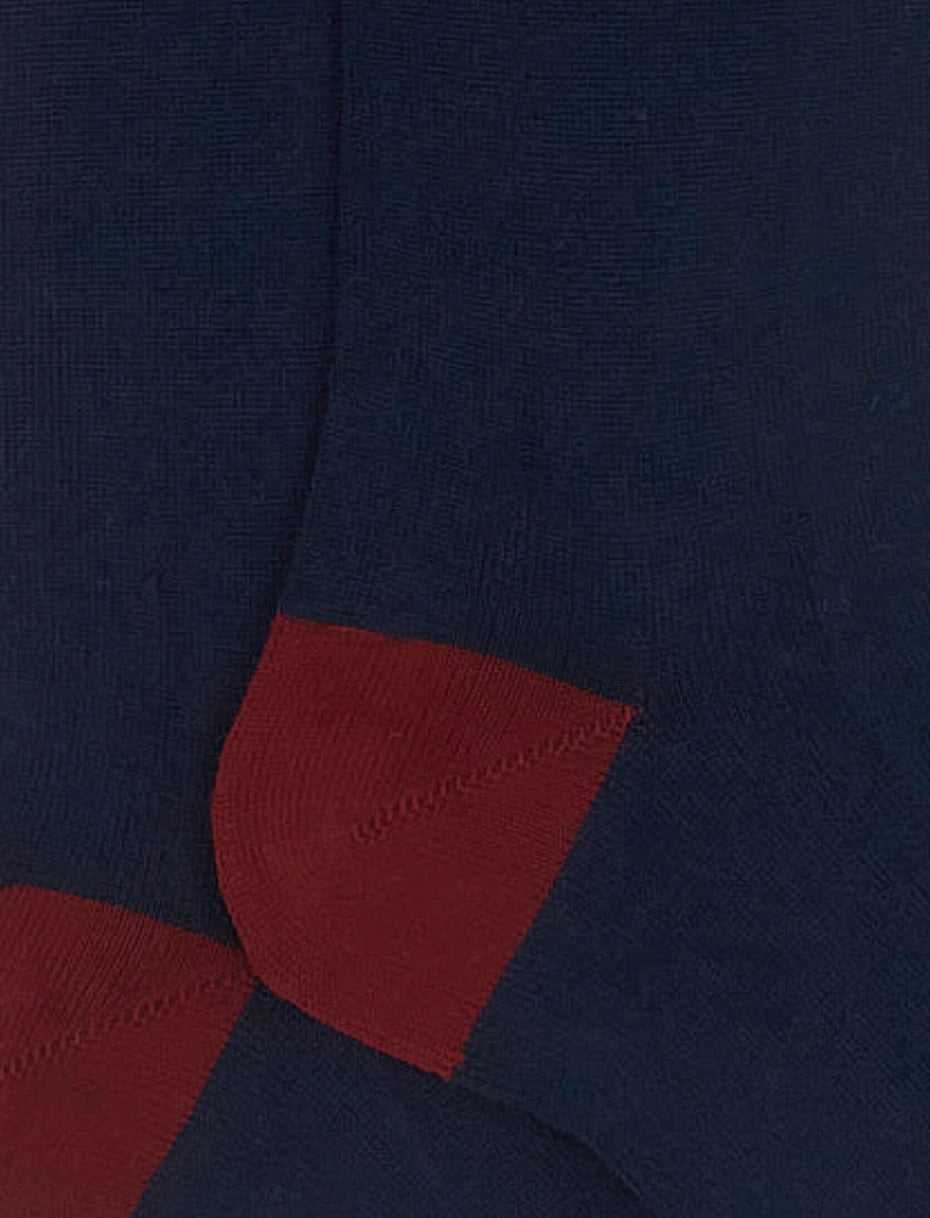 GALLO
CALZE LUNGHE UOMO IN COTONE E CASHMERE TINTA UNITA E CONTRASTI AP102864