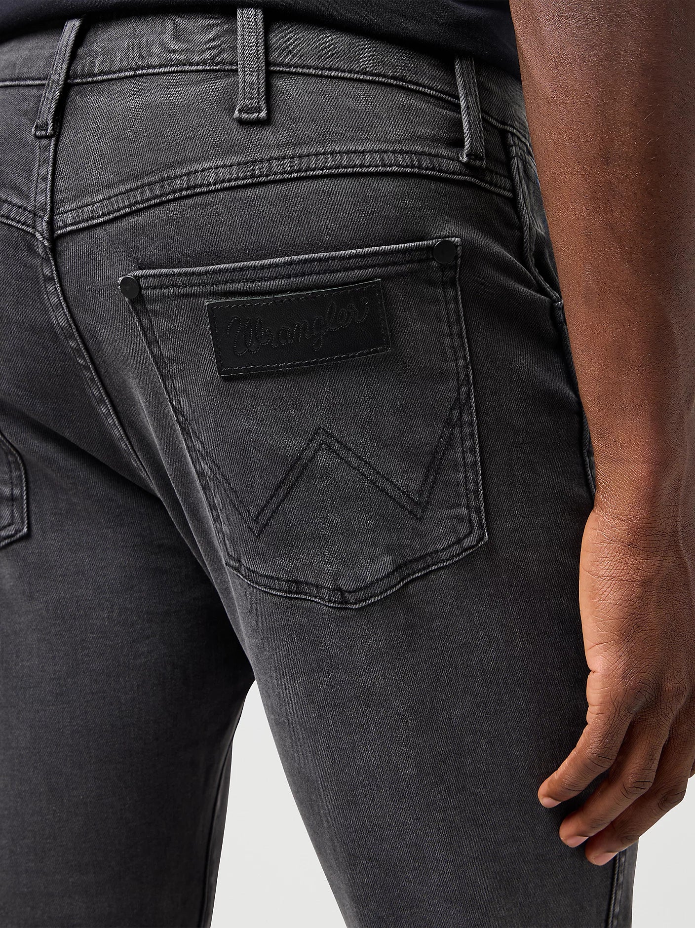 WRANGLER
LARSTON HIGH STRETCH WHISPERED WASH 112362433