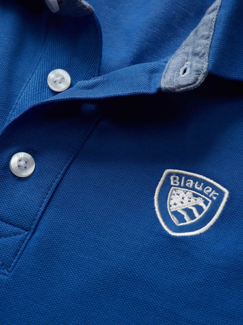 BLAUER
POLO CON INSERTI IN CHAMBRAY 24SBLUT02205 006817