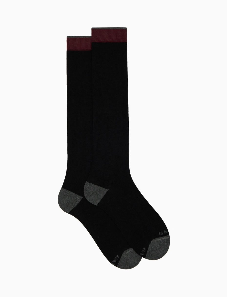GALLO
CALZE LUNGHE UOMO IN COTONE E CASHMERE TINTA UNITA E CONTRASTI AP102864