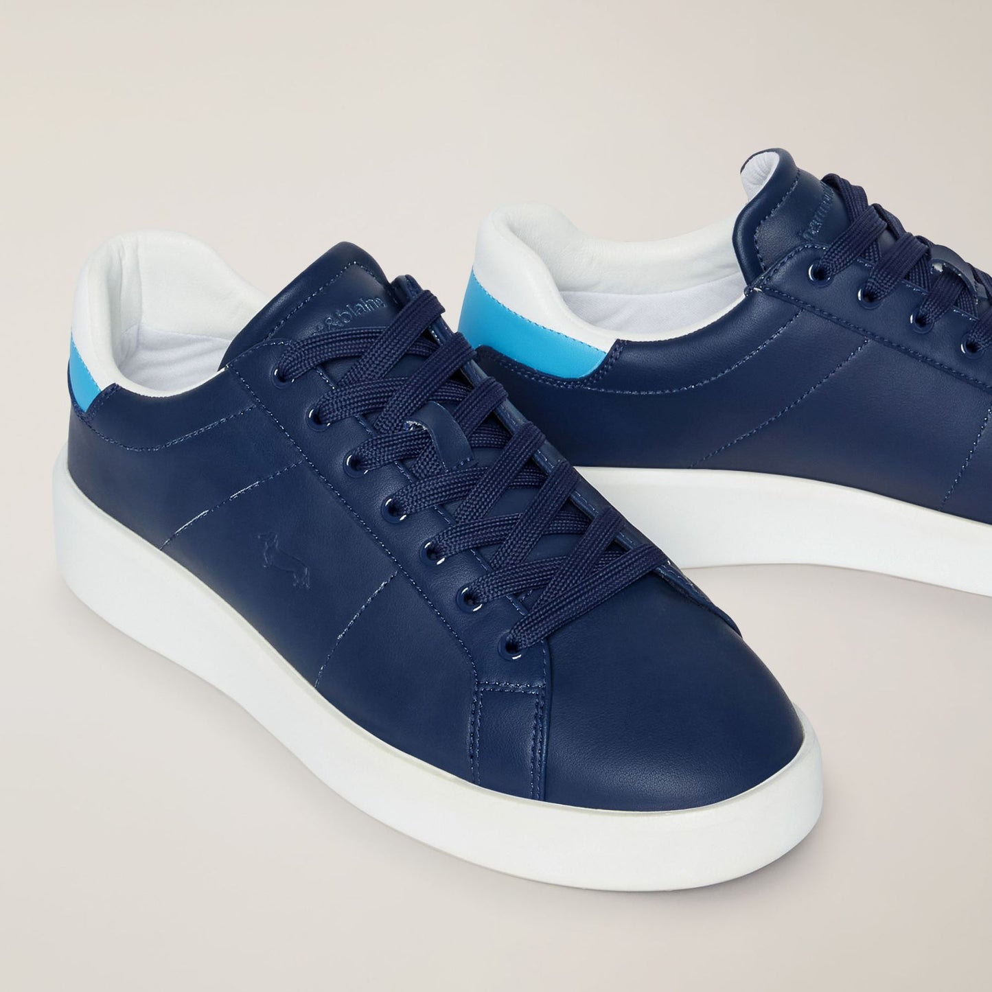 HARMONT&BLAINE
SNEAKER CON SUOLA OVERSIZE EFM241.001