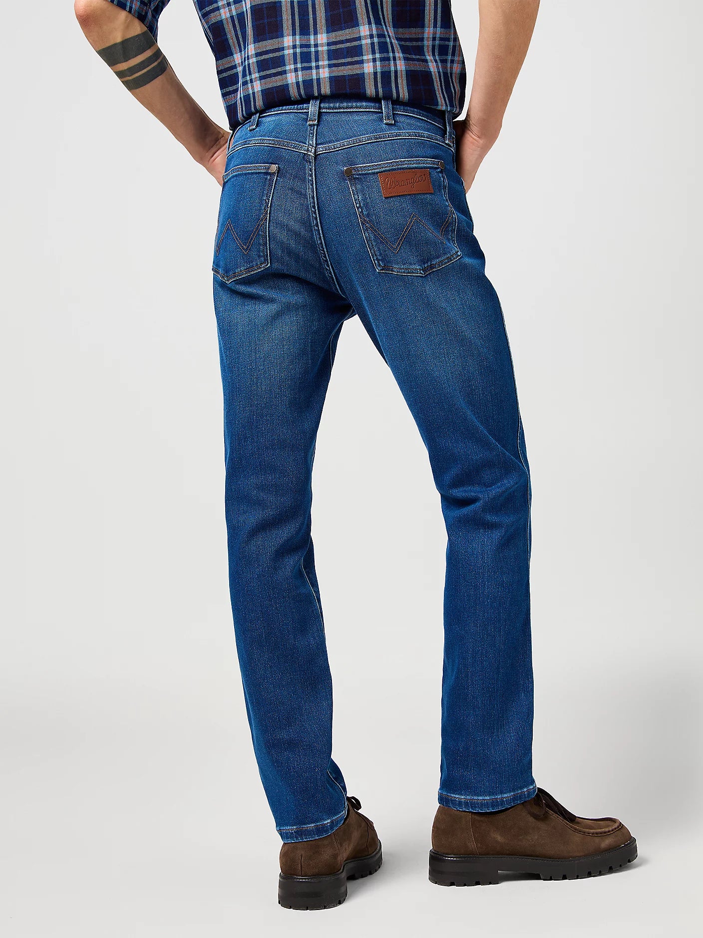 WRANGLER
LARSTON MEDIUM STRETCH DANDELION SUMMER 112362458