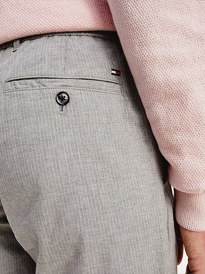 Tommy Hilfiger
Pantaloni dritti gessati denton MW0MW17915