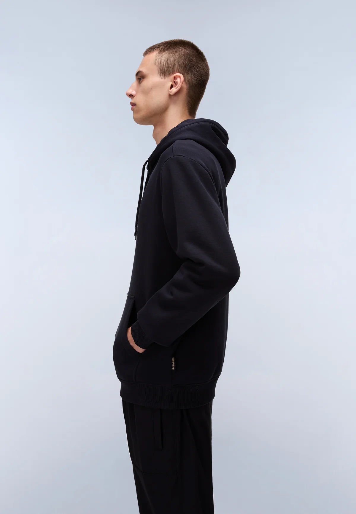 NAPAPIJRI
FELPA CON CAPPUCCIO BOX LOGO NP0A4I19