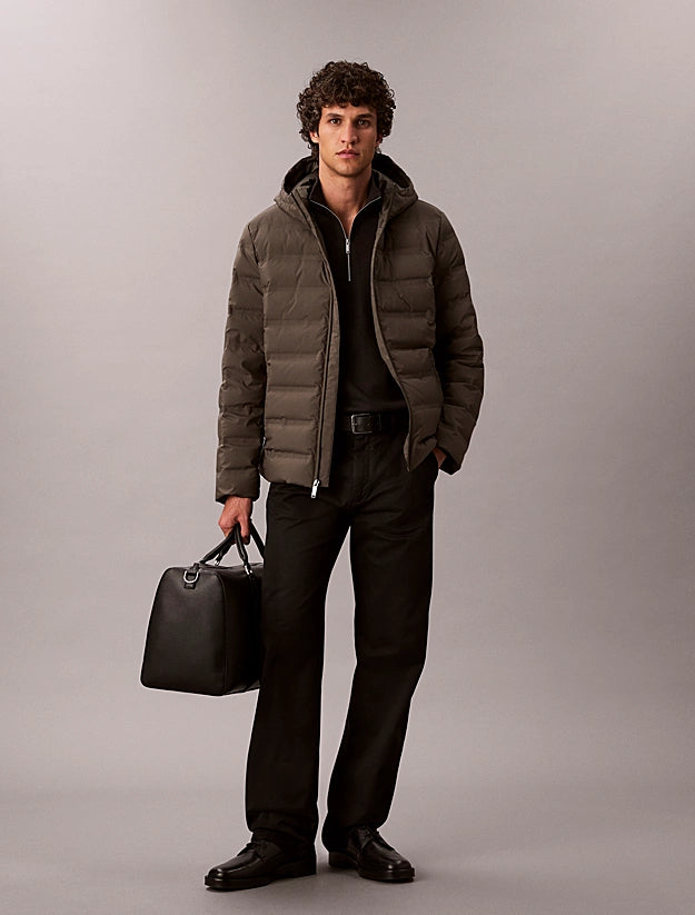 CALVIN KLEIN
PIUMINO RIPIEGABILE TRAPUNTATO RIPIEGABILE CON LOGO GOFFRATO LV04LD521G