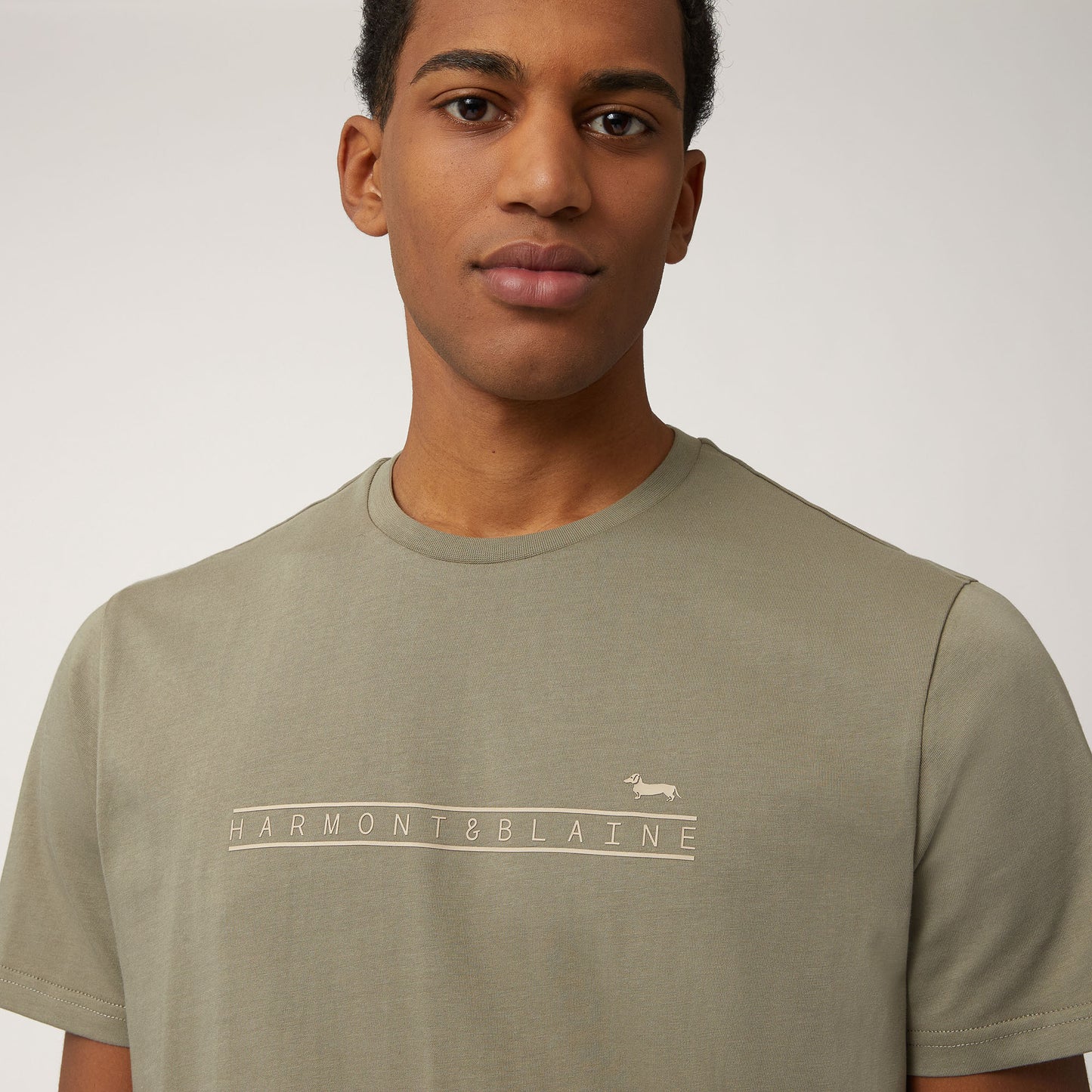 HARMONT&BLAINE
T-SHIRT LOGATA IN COTONE IRN248 021824.