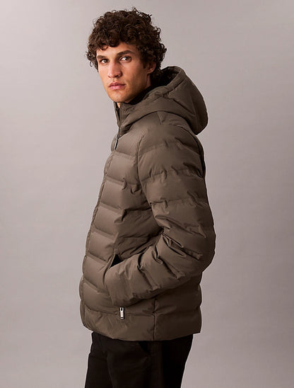 CALVIN KLEIN
PIUMINO RIPIEGABILE TRAPUNTATO RIPIEGABILE CON LOGO GOFFRATO LV04LD521G
