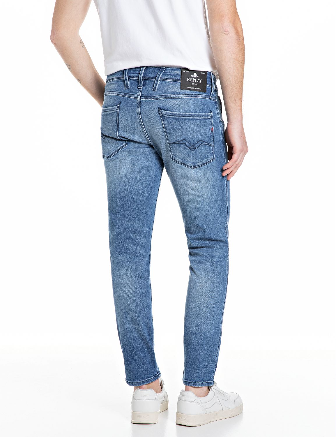 REPLAY
JEANS M914 000 261C39