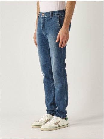 JECKERSON
PANTALONE JACK – DENIM SLIM FIT JACK001DNDTFDENI021