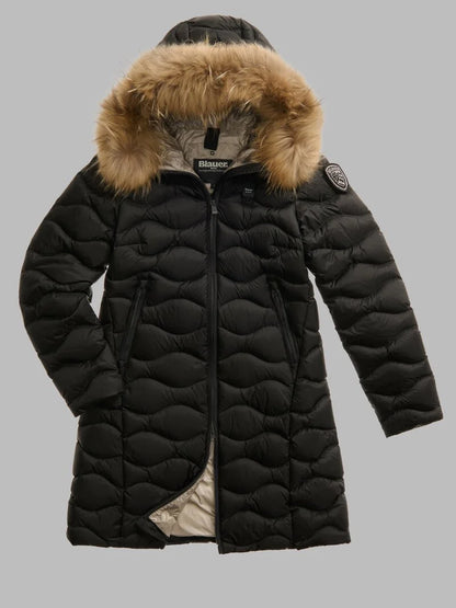BLAUER
PIUMINO LUNGO AD ONDE CON PELLICCIA LYNEL 25WBLDK03527 006047
