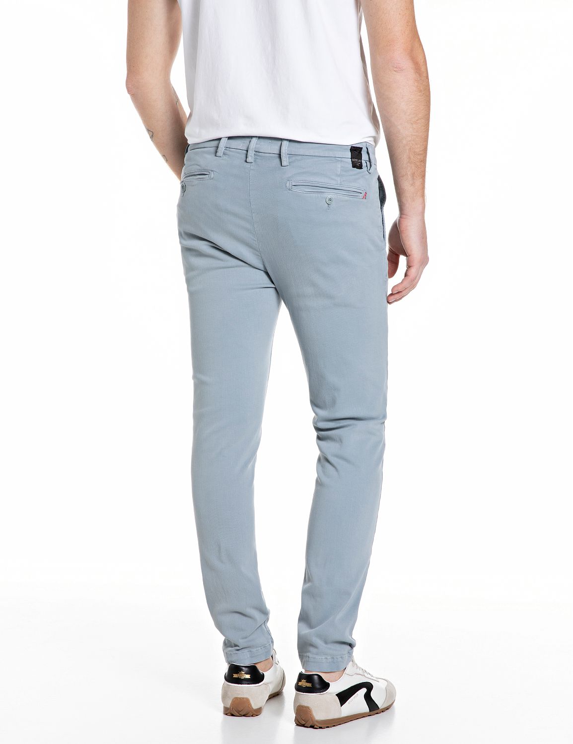 REPLAY
PANTALONE M9627E 000 8366197